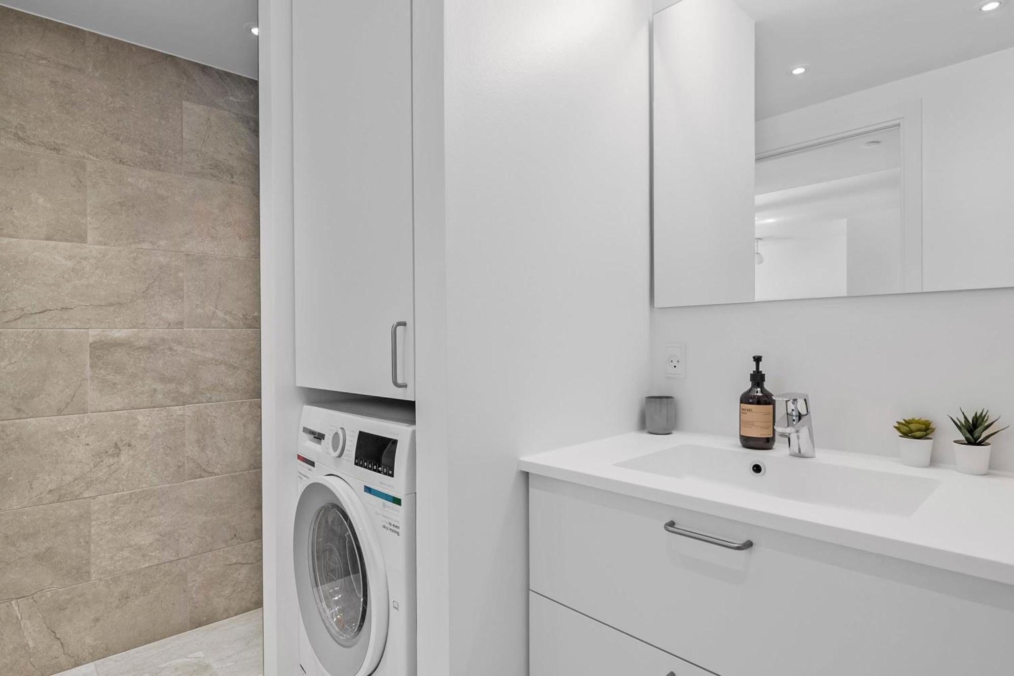 Inner City Grand Suite Орхус Экстерьер фото